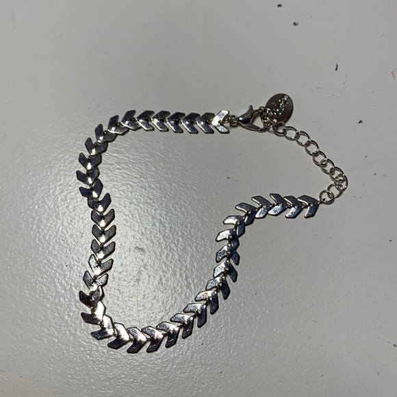 bracelet - Picture 1 of 1